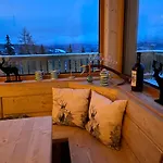 Almchalet Huettenzauber