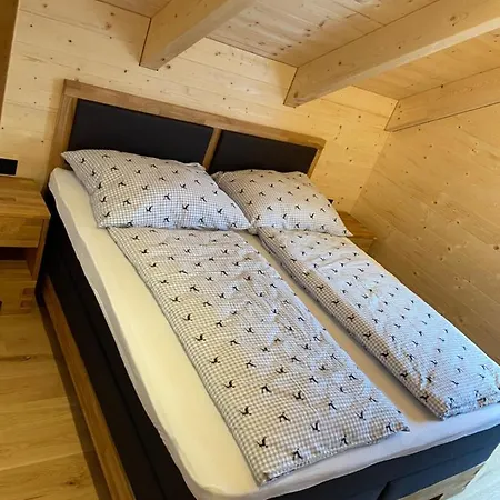 Almchalet Huettenzauber