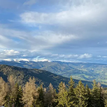 Almchalet Huettenzauber
